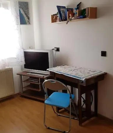 Kellergeschoss Moto Gp Wochenende Lägenhet